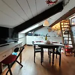 Il Nido Di Oreste, Un Rifugio Incantevole Dove Ogni Angolo E Un Invito Al Relax E Al Benessere